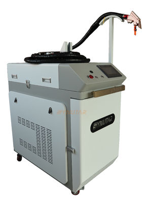 Máy làm sạch laser di động liên tục 1500W / 2000W Để loại bỏ rỉ sét