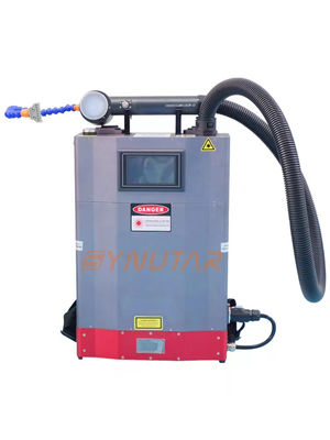 Chiếc túi xách Máy làm sạch bằng laser di động Máy loại bỏ sơn và rỉ sét bằng laser nhỏ