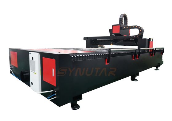 Máy cắt laser sợi làm mát bằng nước với hệ thống điều khiển Cypcut cho chế tạo kim loại