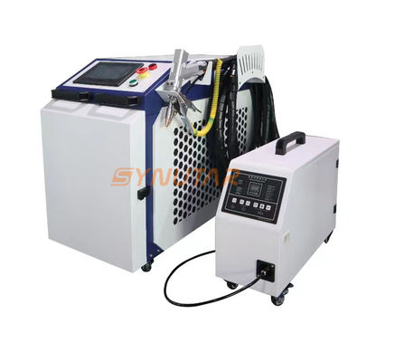 Máy làm sạch bằng laser làm mát bằng nước di động 1064nm Độ dài sóng 220V chùm tia M2&lt;1.2