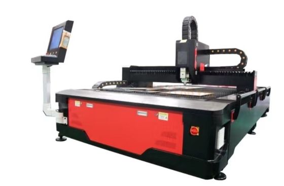 Máy cắt laser sợi chính xác 10,6um với hệ thống điều khiển Cypcut - Khu vực làm việc 1500 * 3000mm